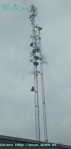 Tower Antena di PPTIK -UGM (1 hari senbelum kejadian)