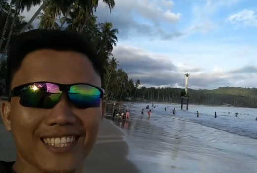 Pantai Sorake berada di provinsi Sumatera Utara